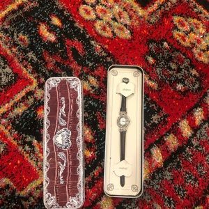 Brighton Watch “Paris Reversible”  Black to Brown leather. Needs a battery.